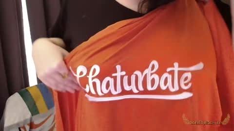 Snapshot of sentfrmheaven chatting on February 2026 01:41:02 PM Tara online show from February 2026 01:41:02 PM