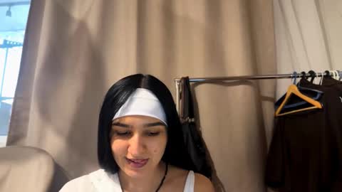 Leila online show from January 2026 11:59:02 AM