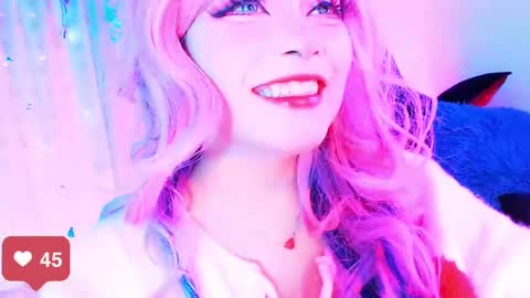 seraphine online show from February 2025 04:09:02 AM