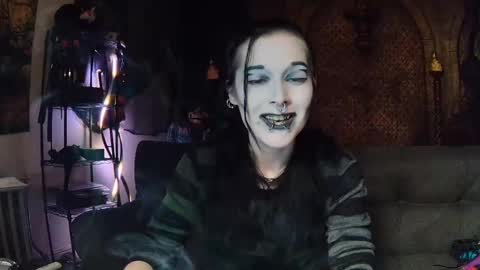 Seraphin Munster online show from September 2025 06:30:02 PM