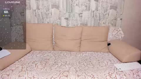 Alisha  Kevin online show from September 2025 09:08:02 AM