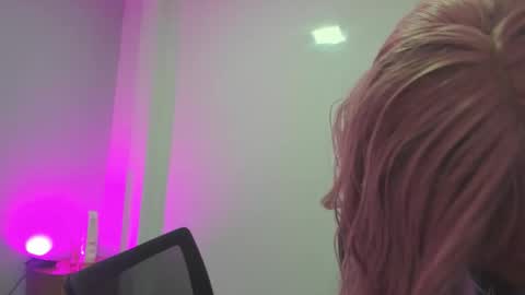 Serena online show from November 2025 12:27:02 PM