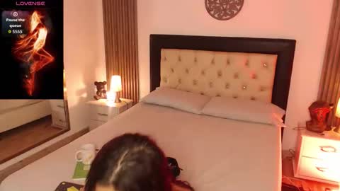 Snapshot of serena_houstonn chatting on October 2025 11:18:02 AM Serena online show from October 2025 11:18:02 AM