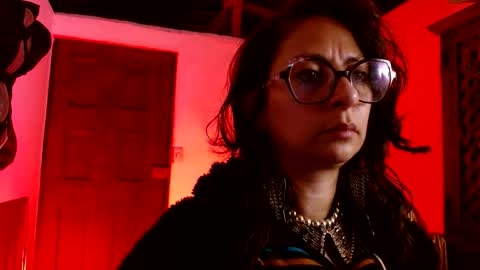 Serena Xyz online show from January 2026 04:07:02 AM