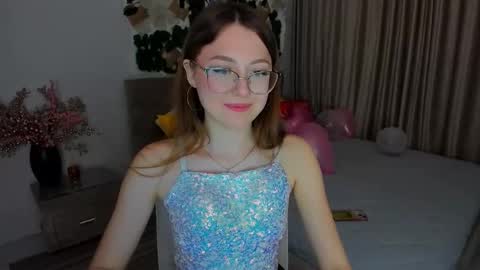 Ophelia online show from February 2025 04:26:01 PM