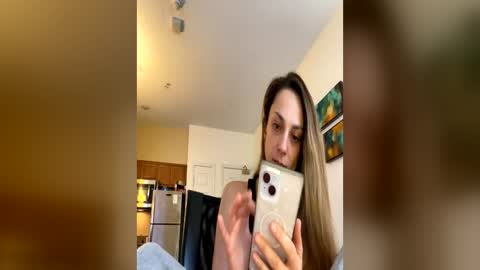 serenityroseee online show from June 2026 10:12:02 PM