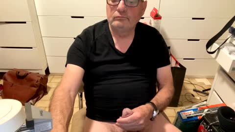 serge8413 online show from December 2024 02:34:02 AM