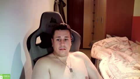 Snapshot of sergio95n chatting on November 2025 06:19:01 PM Pollos online show from November 2025 06:19:01 PM