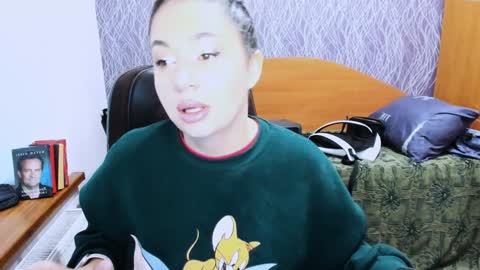 VIOLA online show from February 2025 05:51:01 AM