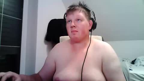 Snapshot of setcuna chatting on April 2026 08:32:01 PM setcuna online show from April 2026 08:32:01 PM