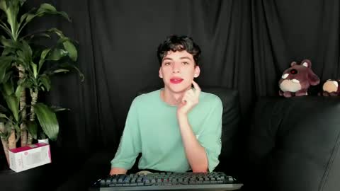 Snapshot of seth_ryder chatting on February 2025 08:10:01 AM seth_ryder online show from February 2025 08:10:01 AM