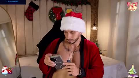 HEY IM SETH online show from December 2024 06:28:02 PM