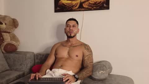 Snapshot of seth_vega_ chatting on May 2026 11:39:01 PM HEY IM SETH online show from May 2026 11:39:01 PM
