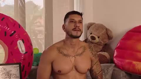 Snapshot of seth_vega_ chatting on June 2026 02:54:02 PM HEY IM SETH online show from June 2026 02:54:02 PM