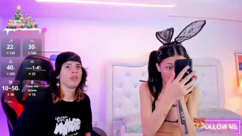 sett_and_gwen online show from December 2024 08:08:01 PM