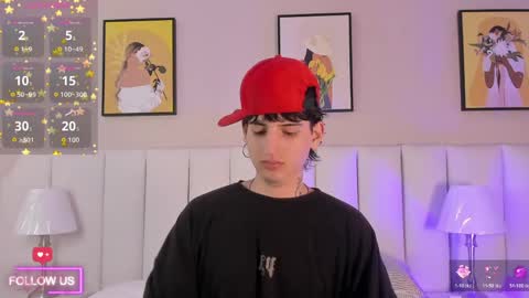 sett_and_gwen online show from April 2026 05:35:01 AM