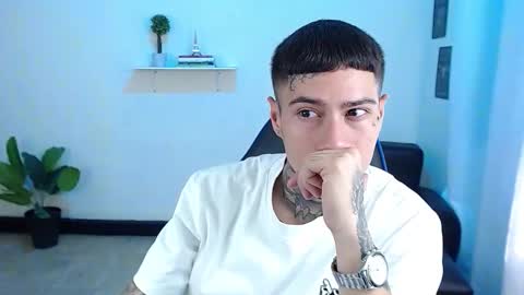 Thomas online show from October 2025 03:03:01 PM