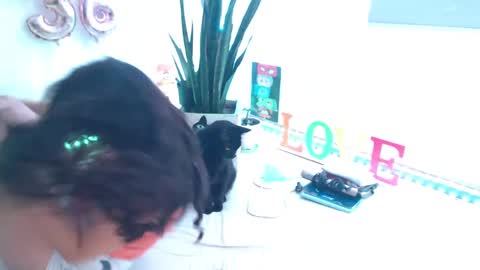 Snapshot of seuctive_woman57 chatting on September 2025 06:33:01 PM samy online show from September 2025 06:33:01 PM