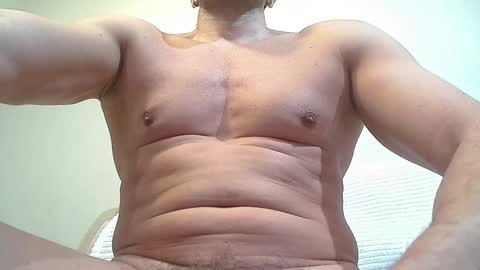 Snapshot of sex_machine_19 chatting on December 2024 11:39:01 AM SEX MACHINE 19 online show from December 2024 11:39:01 AM