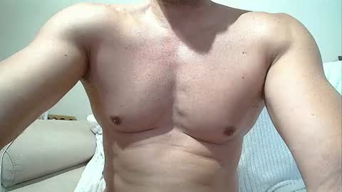 Snapshot of sex_machine_19 chatting on June 2026 09:40:02 AM SEX MACHINE 19 online show from June 2026 09:40:02 AM
