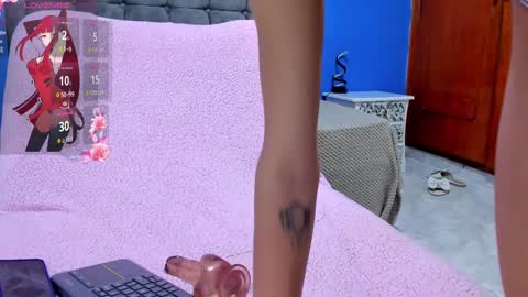 karen and camilo online show from February 2025 04:55:01 AM