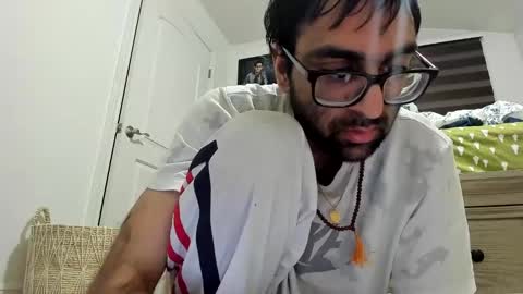 Snapshot of sexfiendmani chatting on December 2024 11:04:02 AM FerrariManni online show from December 2024 11:04:02 AM