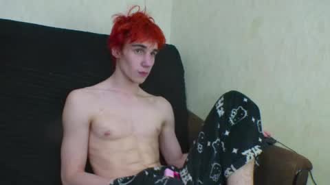 Snapshot of sexi_grunger chatting on May 2026 06:14:02 PM Big Cock online show from May 2026 06:14:02 PM