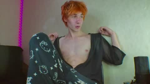 Snapshot of sexi_grunger chatting on June 2026 08:14:01 PM Big Cock online show from June 2026 08:14:01 PM