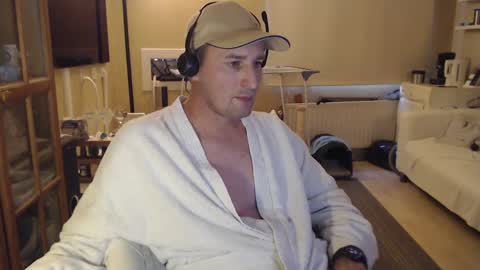 Snapshot of sexlobo1 chatting on December 2024 02:33:02 PM Sexlobo online show from December 2024 02:33:02 PM