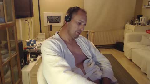 Snapshot of sexlobo1 chatting on January 2025 05:30:01 AM Sexlobo online show from January 2025 05:30:01 AM