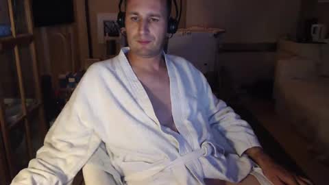 Snapshot of sexlobo1 chatting on January 2025 05:16:01 AM Sexlobo online show from January 2025 05:16:01 AM