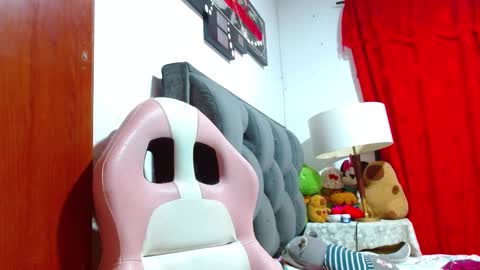 Snapshot of sexmilkdirty chatting on March 2026 11:23:02 PM sexmilkdirty online show from March 2026 11:23:02 PM