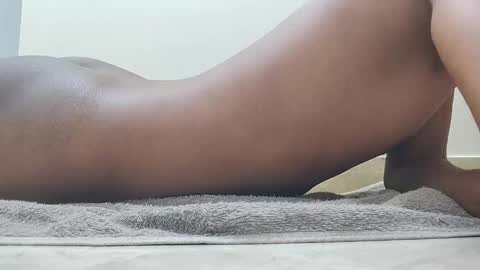 kim online show from February 2026 06:06:01 PM