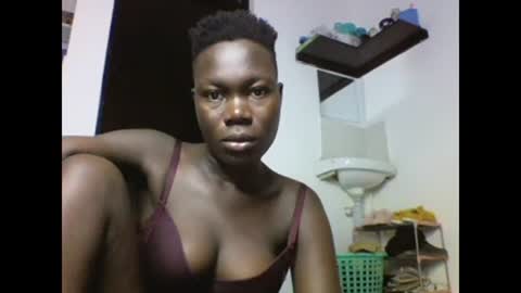 Snapshot of sexqueen02 chatting on January 2025 03:19:02 AM sexqueen02 online show from January 2025 03:19:02 AM