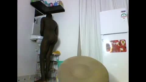 Snapshot of sexqueen02 chatting on February 2025 12:29:02 AM sexqueen02 online show from February 2025 12:29:02 AM