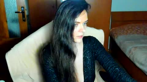 sexqueen1111 online show from November 2025 03:56:01 AM