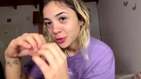 Snapshot of sexsummerr chatting on June 2026 09:14:01 AM HI Privates are OPEN online show from June 2026 09:14:01 AM