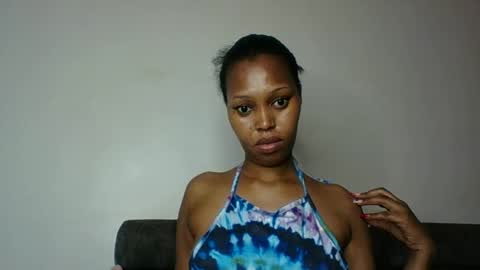 Snapshot of sexttiana_ebony chatting on September 2025 09:47:02 AM sexttiana_ebony online show from September 2025 09:47:02 AM