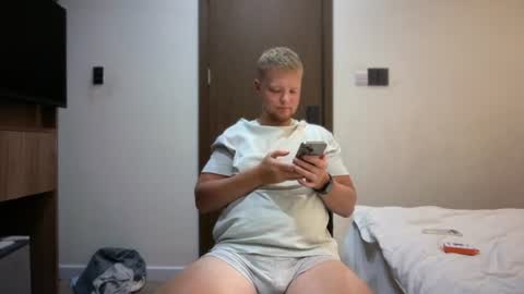 Max Leman online show from June 2026 02:41:02 PM