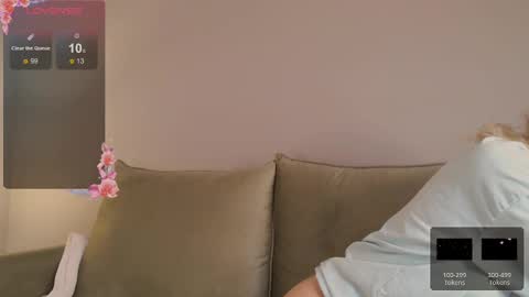 Ray  New video in bio online show from February 2025 02:40:01 PM