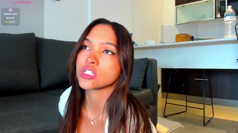 Andrea online show from January 2026 04:45:01 PM