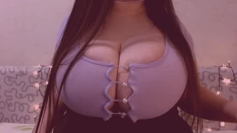 Snapshot of sexxgirlboy chatting on December 2024 08:51:02 AM Julia online show from December 2024 08:51:02 AM