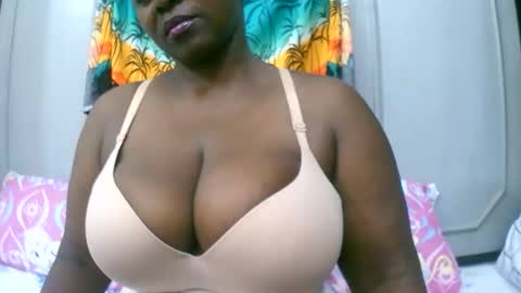 sexxi_ebony online show from November 2025 12:11:02 AM