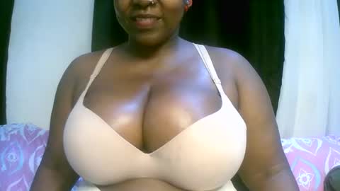 sexxi_ebony online show from April 2026 06:45:02 PM