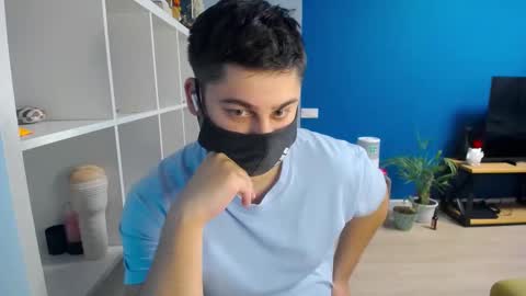 Tommy online show from February 2025 08:00:02 PM