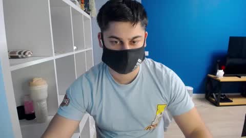 Tommy online show from March 2025 07:15:02 PM