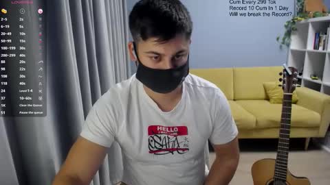 Tommy online show from November 2025 07:56:01 PM