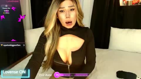 sexxxy_phoenix online show from April 2026 04:21:02 PM