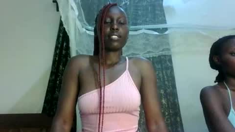 Snapshot of sexxy_melmine chatting on April 2026 02:20:01 AM Dolly online show from April 2026 02:20:01 AM