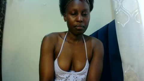 Snapshot of sexxy_melmine chatting on June 2026 09:30:01 AM Dolly online show from June 2026 09:30:01 AM